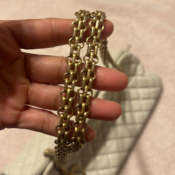 Chanel bag - Picture 6 of 14